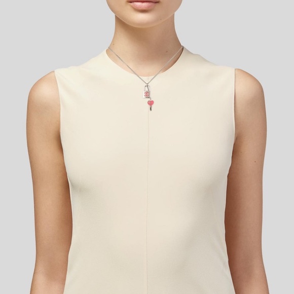 CHANEL CC Lock & Key Silver Pendant Necklace 💖 - Picture 3 of 9